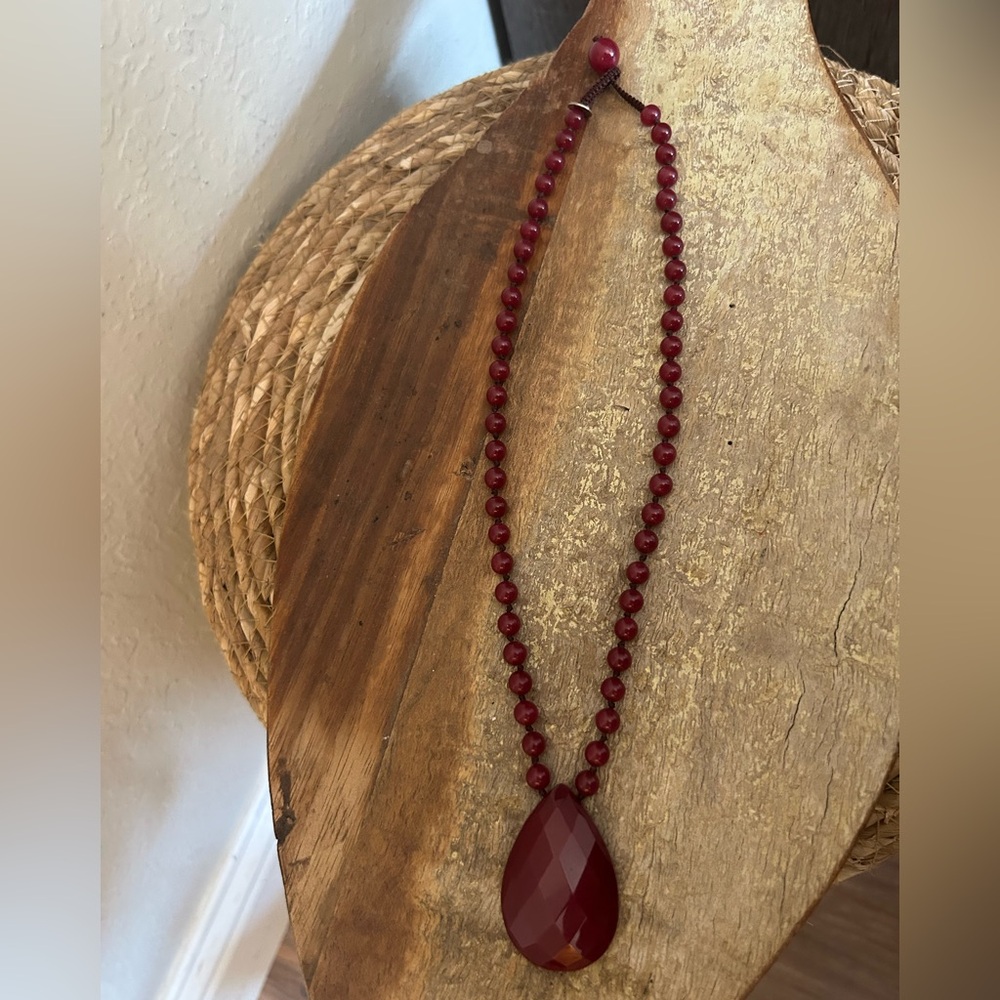 Red Jade Tear Drop Pendant Beaded Necklace 925 - Picture 7 of 9